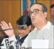  ?? HT PHOTO ?? Ajay Maken interacts with media persons at the state Congress office in Jaipur on Wednesday.