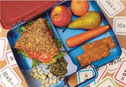  ?? PICTURE FROM METRO.CO.UK ?? It’s vital to prepare a healthy lunch for your children.