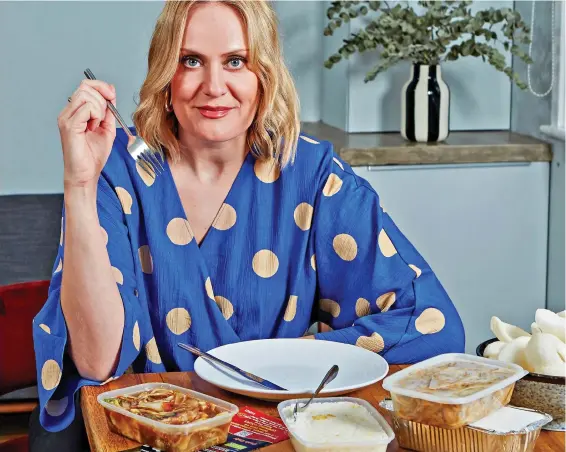  ?? Pictures: BEN LISTER/CLAIRE WOOD Hair & make-up: ALISON CHESTERTON/ VIRNA MIDGELY ?? App-etite: Rachael Amesbury spends £150 a week on food deliveries including her favourite, Chinese. Below inset, Indigo Camryn