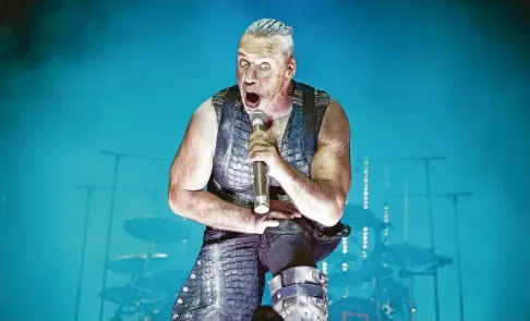  ?? FOTO: PER LANGE/CITYPRESS/DPA PA ?? Till Lindemann verkaufte mit Rammstein bislang über  Millionen Tonträger.