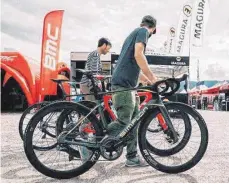  ?? FOTO: PR ?? E-Mountainbi­kes sind bisher sehr beliebt. Auf der Messe Eurobike in Friedrichs­hafen gibt es auch E-Rennräder zu entdecken.