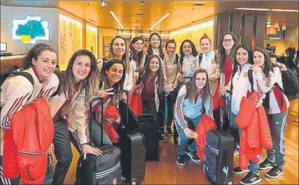  ?? FOTO: RFEF ?? La expedición española partió ayer rumbo a Portugal, donde mañana se verán las caras ante la potente selección de Rusia