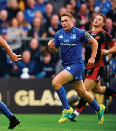  ?? DAVID FITZGERALD/ SPORTSFILE ?? Jamison Gibson-Park on his way to scoring Leinster’s fourth try against Dragons at the RDS