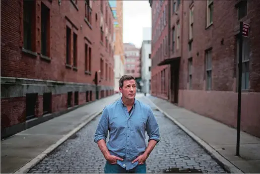  ?? DAMON WINTER/THE NEW YORK TIMES ?? Ed Burns tours several filming locations for his upcoming series “Public Morals,” a 1960s cop-and-gangster tale, in New York. Burns, who is writer, director and star of the series that premieres Aug. 25 on TNT, brings his indie-film sensibilit­ies to...