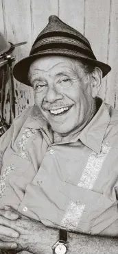  ?? Monty Brinton / Associated Press ?? Comedian Jerry Stiller became a pop-culture icon in his 70s when he starred in “Seinfeld” and then later in “King of Queens.”