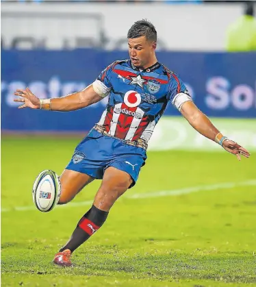  ?? Picture: GORDON ARONS/GALLO IMAGES ?? DEADLY FORM: Handre Pollard, of the Bulls, kicks during the Super Rugby match against the Sharks at the Loftus Versfeld Stadium in Pretoria on Saturday