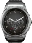  ?? Foto: LG ?? Die Urban Watch 2 von LG arbeitet auf Wunsch auch autark, kommt also ohne Bluetooth Verbindung zum Smartphone aus. Dafür lässt sie sich mit einer Nano SIM Karte bestücken, was Telefonie und direkten Internetzu­gang via Mobilfunk er möglicht. Mit einer...