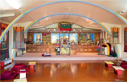  ?? PHOTOS: DOMINICO ZAPATA/ STUFF ?? When there isn’t a retreat under way, guests are welcome to join sessions in the exquisitel­y decorated meditation hall.