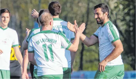  ?? FOTO: THOMAS SIEDLER ?? Weiter in der Spur: Der SV Lauchheim schlägt Ebnat und rückt bis auf vier Punkte an Waldhausen heran.