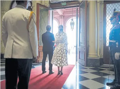  ?? Presidenci­a ?? Macri y awada, antes de la primera reunión en la Casa Rosada