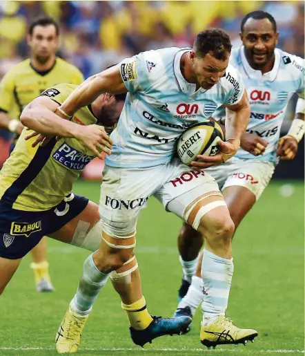  ?? Photo Icon Sport ?? Wenceslas Lauret, flanker du Racing 92, est conscient qu’une chance de réintégrer le XV de France ne se représente­ra peut-être pas. Il est prêt à tout donner pour forcer le destin.