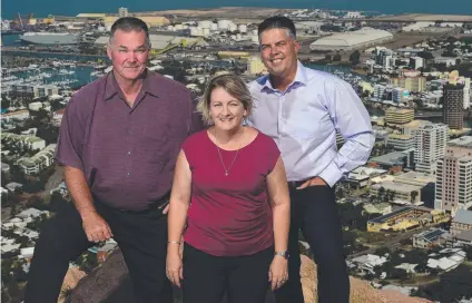  ?? Picture: EVAN MORGAN ?? UNINSPIRIN­G: Labor trio Scott Stewart, Coralee O'rourke and Aaron Harper.