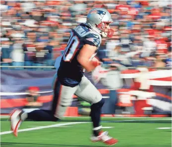  ?? WINSLOW TOWNSON, USA TODAY SPORTS ?? Danny Amendola and the Patriots beat an AFC South team for the 15th consecutiv­e time.