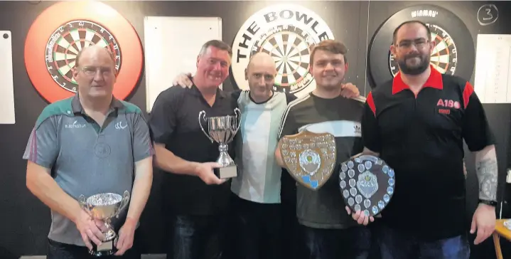  ??  ?? The winners at the Widnes Bowling Club finals last Monday (left to right) Andy Abbott, John Bowles, Sean Bell, Joe Kelly and Terry Roach