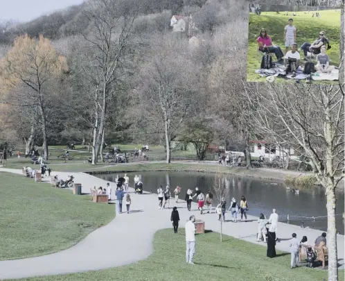  ?? PICTURE: BRUCE FITZGERALD ?? SUNSHINE: People visited parks, including Shibden Park, Halifax, pictured above, as temperatur­es rose this week.