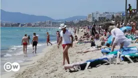  ??  ?? Beaches are full again, but will it be enough to save many tourism dependent businesses?