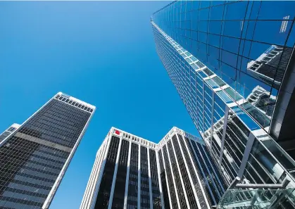  ?? GERRY KAHRMANN/FILES ?? China’s Anbang Insurance spent $1.2 billion on four noted Bentall Towers in downtown Vancouver.