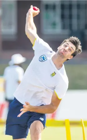  ?? Picture: Gallo Images ?? ADDED PRESSURE. In the absence of Morne Morkel, Proteas quick Duanne Olivier (above) will have to step up in the second Test against Bangladesh in Bloemfonte­in.