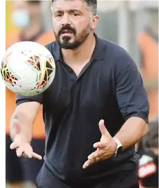  ??  ?? Gennaro Gattuso, 42 anni, sulla panchina del Napoli dal dicembre scorso