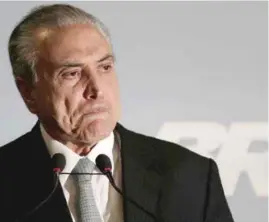  ??  ?? ACORRALADO. El presidente Temer vive su peor momento político con apenas 10 por ciento de la aceptación popular.