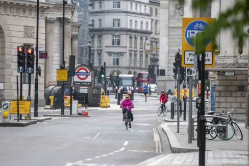  ??  ?? In London new cycling schemes are being deployed in a matter of weeks, thanks to the pandemic