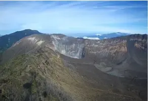  ?? CORTESÍA rsn ?? Desde el 8 de junio, los pequeños lagos cercanos al cráter activo del volcán Turrialba se observan llenos.