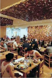  ??  ?? The Bacchanal Buffet at Caesars Palace boasts 500 dishes daily.