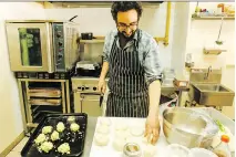  ?? DARREN BROWN ?? Chef Tarek Hassan, known for the Gongfu Bao food cart, hopes to raise over $20,000 so he can open a restaurant early next year.