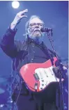 ?? KARL WALTER ?? Walter Becker co-founded Steely Dan with Donald Fagen in 1972. Becker died Sunday.