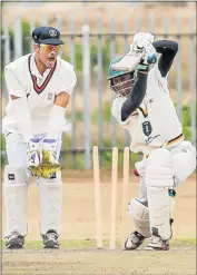  ?? Picture: MARK WEST ?? STRUCK OUT:Gelvandale wicketkeep­er Cariston Haarhoff reacts as United batsman Vuyisa Makaphela is bowled
