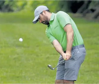  ?? CLIFFORD SKARSTEDT/EXAMINER ?? Luke LaFave, a Peterborou­gh native who is now head coach of the University of Detroit Mercy golf team, fired a course record 63 Saturday to carry a four-stroke lead into the final round of the 35th Wes Dixon Memorial Golf Tournament at Pine Crest Golf...