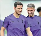  ??  ?? Confident: Jan Vertonghen (left) with Toby Alderweire­ld in Spurs training