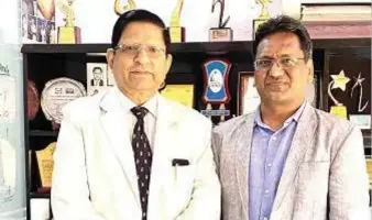  ??  ?? Ashok Mittal engages Rajeev Kishore Dubey (left, Ex CMD-Canara Bank) as strategic advisor on advisory Board of Prest Loans in April 2021
