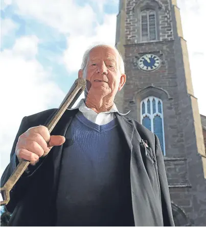  ?? Picture: Kim Cessford. ?? Bob Jamieson, 85, with his trusty winding key.