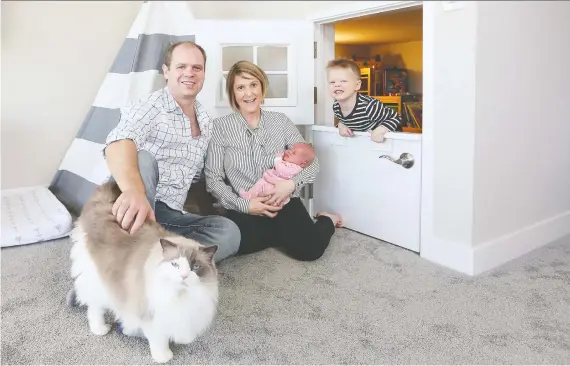  ?? CHRISTINA RYAN ?? Simon and Nikki Briggs, along with their children Isabelle and Ollie, love their new Brookfield home at the Rise at West Grove Estates.