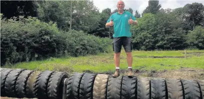  ??  ?? ●●Simon Dillon tests out the Udder Challenge course