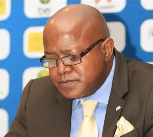  ?? ?? EXIT... The BFA has decided against extension of the contract of the football stalwart administra­tor, Bennett Mamelodi to lead the transforma­tion of Botswana Football League