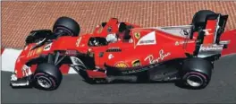  ??  ?? VOLÓ EN MONTECARLO. Vettel rompió el registró F-1 de Mónaco.