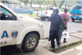  ?? ALFONSO QUESADA ?? Las autoridade­s detuvieron al compañero de la víctima, de apellidos Fajardo Ferreto, y a un hijo de ambos.