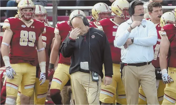  ?? HERALD FILE PHOTO BY JIM MICHAUD ?? TOUGH TO WATCH: Boston College football coach Steve Addazio reacts during last November’s blowout loss to Louisville at Alumni Stadium.