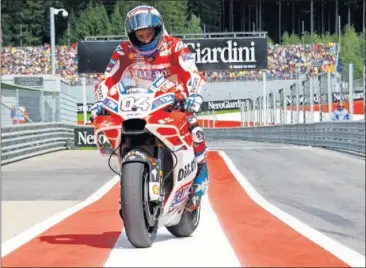  ??  ?? DOMINIO. Dovizioso ganó en Austria en 2017, algo que siempre ha hecho Ducati desde que volvió el GP.