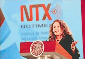  ?? ARCHIVO FEDERICOXO­LOCOTZI ?? Sanjuana Martínez, directora general de Notimex