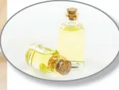  ?? Picture: HEALTHLINE.COM ?? Castor oil has been used as a home remedy for hair growth, for lips and now it is touted to be effective even for blisters.