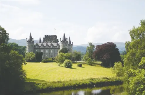  ?? GETTY IMAGES ?? The Duchess of Argyll welcomed a film crew to Inveraray Castle, even for a story involving scandal.