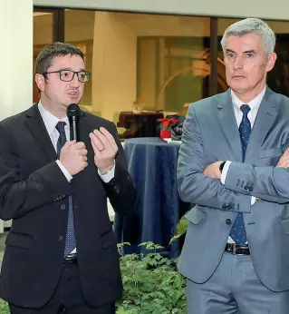  ??  ?? Vertici Il governator­e Maurizio Fugatti e il direttore generale dell’Azienda sanitaria Paolo Bordon