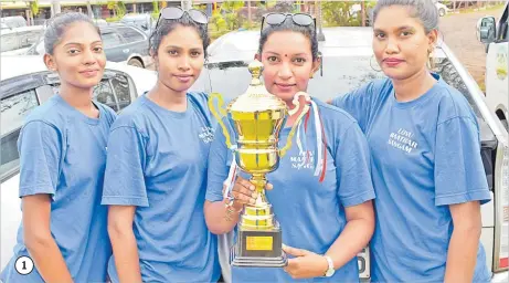  ?? Picture: BALJEET SINGH ?? 1 1. Elisha Kumar (from left) with Radhika Nadan, Hinal Kumar and Monisha Nadan after winning the beauty parade contest.