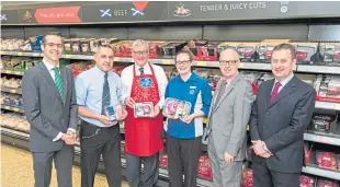  ?? Picture: Alan Richardson. ?? Cabinet Secretary Fergus Ewing MSP at Aldi.