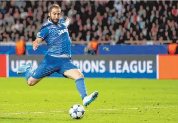  ?? FOTO: DPA ?? Kleines Bäuchlein schützt vor Weltklasse­leistungen und Toren nicht: Gonzalo Higuaín.