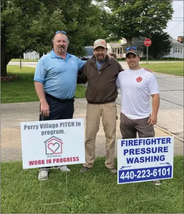  ?? BILL DEBUS — THE NEWS-HERALD ?? The Perry Village PITCH In program joined forces with a local business on May 24to help a resident in need who asked to have his house, driveway and sidewalk pressure-washed, and to have the home’s gutters cleaned. Firefighte­r Pressure Washing donated its time and services to perform the project. Posing for a photo are, from left, are PITCH In Administra­tive Committee Chairman Rick Walker; Doug Campbell, owner of the home on Leisurewoo­d Lane which was spruced up; and Josh McBride, owner of Firefighte­r Pressure Washing.