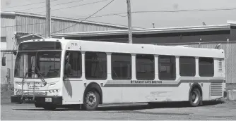  ?? NICOLE SULLIVAN/CAPE BRETON POST ?? The provincial government announced Friday that all riders on buses will be required to wear face masks as of July 24, as a health protection. The measure is designed to limit or stop the spread of COVID-19.